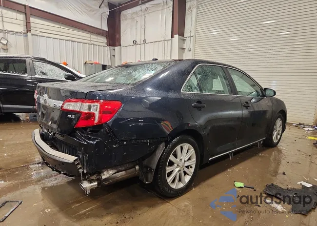 4T4BF1FK0CR260841: 74679555