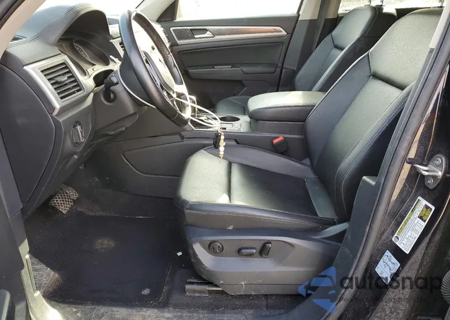 1V2DP2CA6JC600419: 74424645