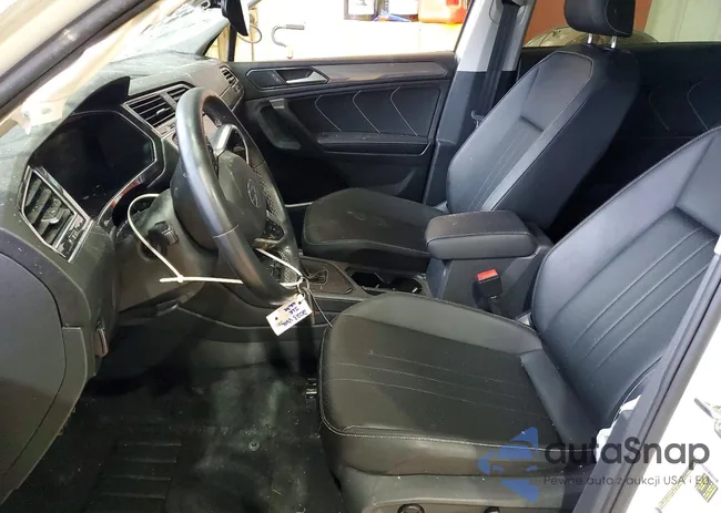 3VV3B7AX3PM039881: 72150485