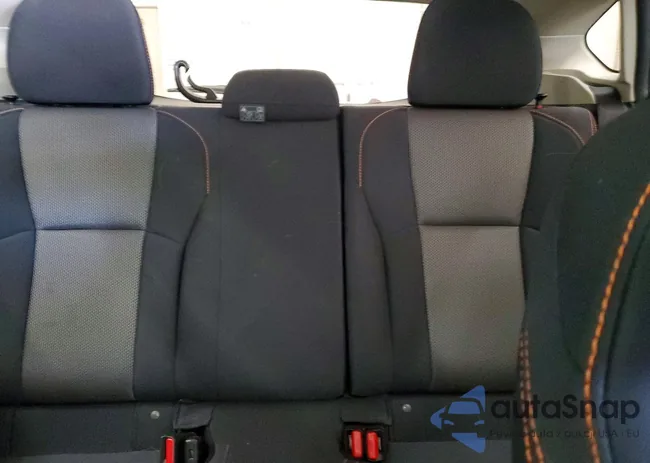 JF2GTACC9K8246472: 72828775