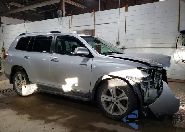 5TDDK3EH5CS109311: 73125855