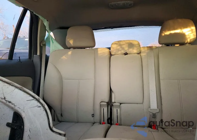 2FMDK3GC8EBA25758: 99018525