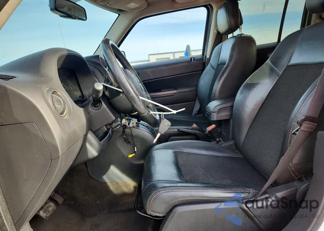 1C4NJPBB3GD726951: 98385065