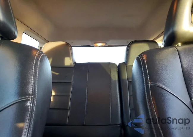 1J4FF48B99D201045: 73700415