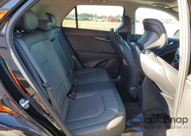 KNDCT3LE5R5128859: 74106145