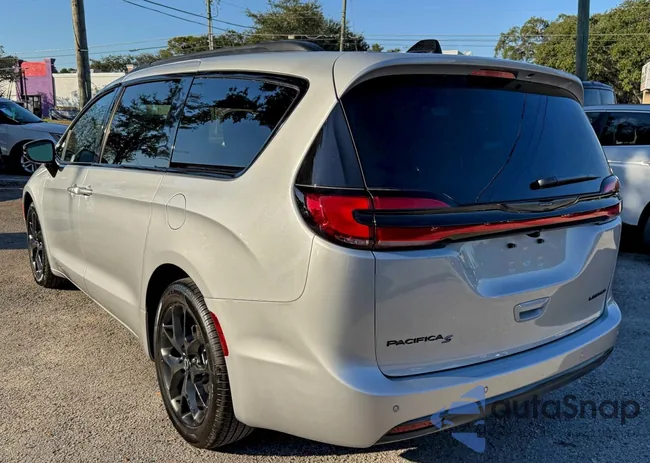 2C4RC1GG7TR161463: 74088375