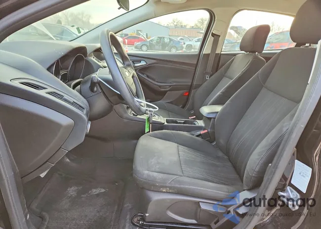 1FADP3F20GL277737: 74415015