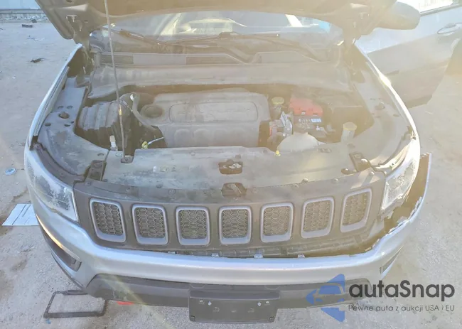 3C4NJDDB8KT790448: 99623395