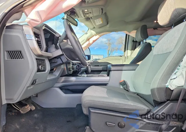 1FT8W2BN7PED16675: 99732925