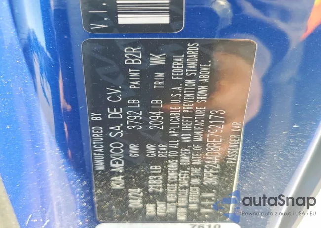 3KPF24AD8RE792173: 74031475