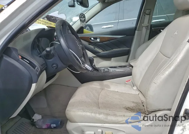 JN1AV7AP7EM690553: 92306715