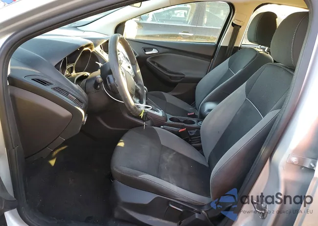 1FADP3F25EL327500: 72462405