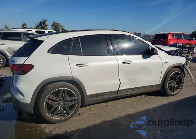 W1N4N5DB5PJ461753: 99722405