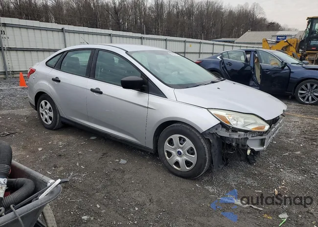 1FADP3E28DL166995: 99335345