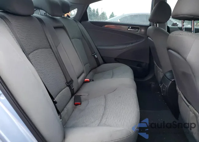 KMHEC4A42DA087868: 72978625