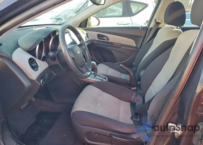 1G1PA5SG2D7247691: 99608205