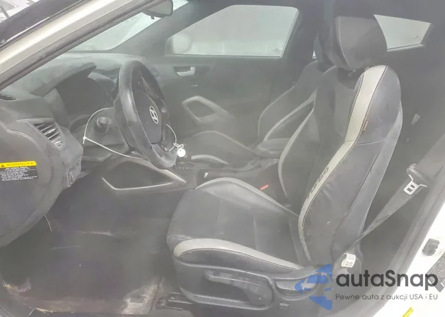 KMHTC6AE9GU272028: 73668395