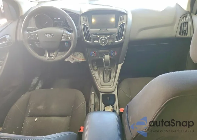 1FADP3H29HL242564: 75104695