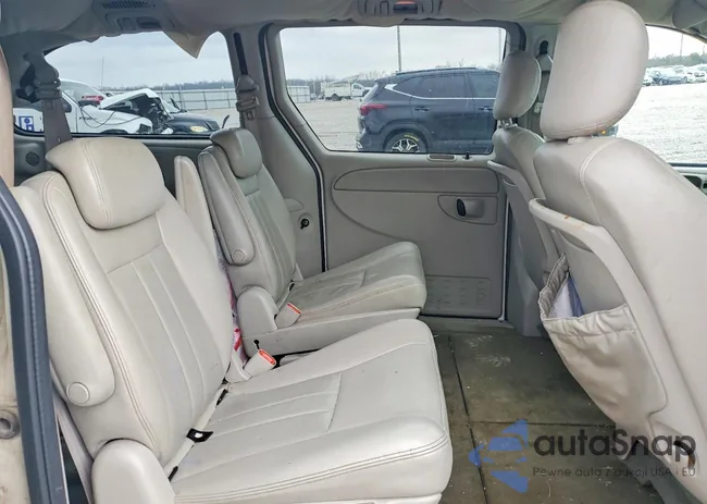 2C4GP54L25R262143: 98212055