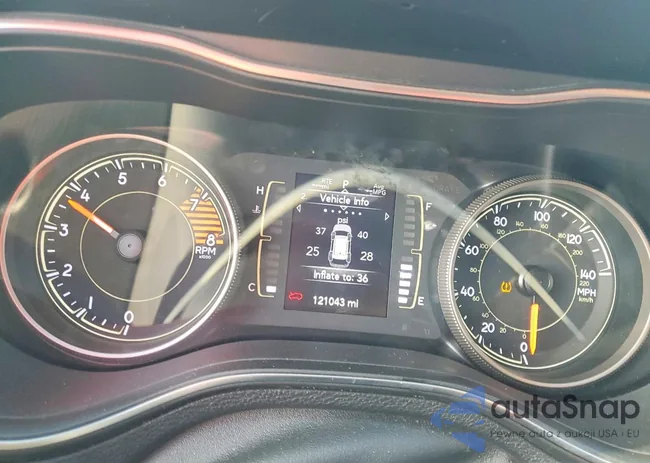 1C4PJLCX6KD266785: 74334955