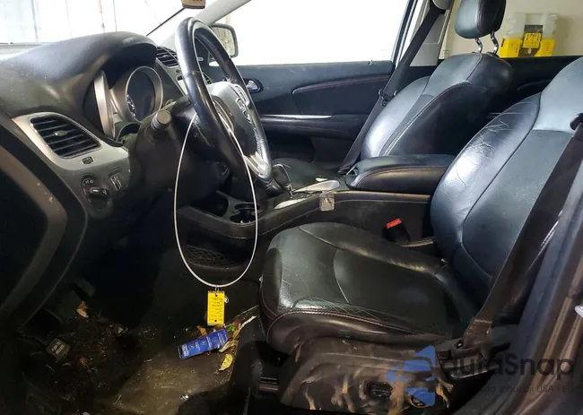 3C4PDCEG3KT694053: 72870965