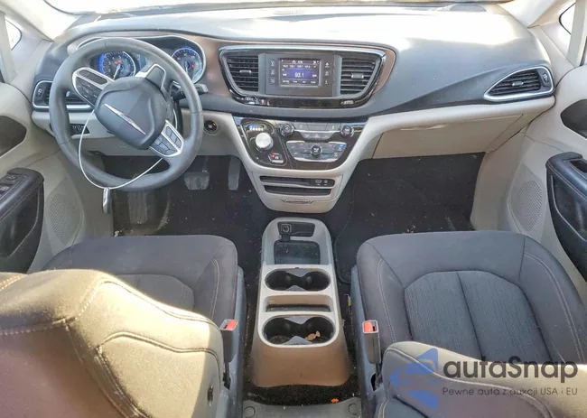 2C4RC1CG0HR748813: 73392815