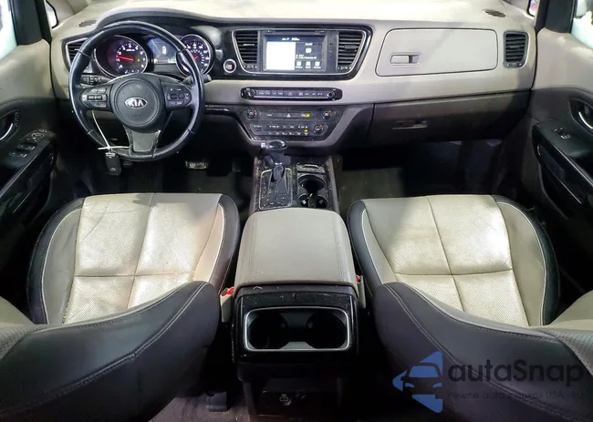 KNDME5C13F6037022: 74246485