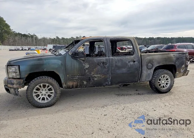 2GCEK13M481204515: 98880035