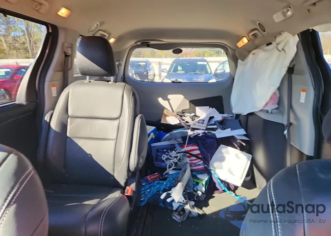 5TDXZ3DC9JS925434: 72324295