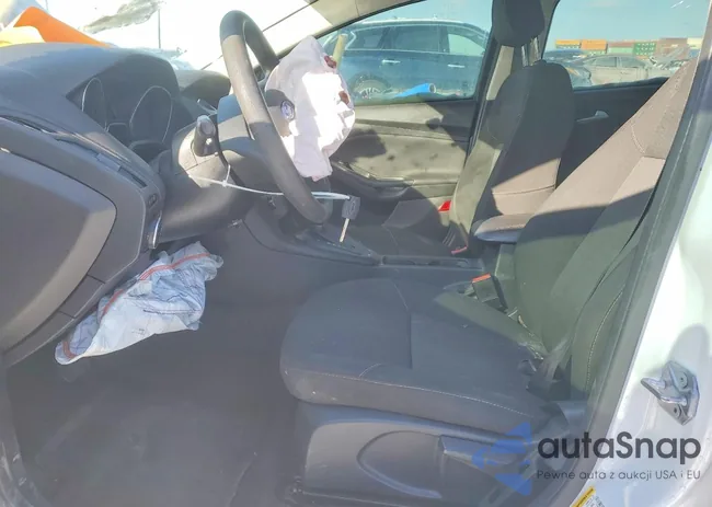 1FADP3F27JL327573: 73477915