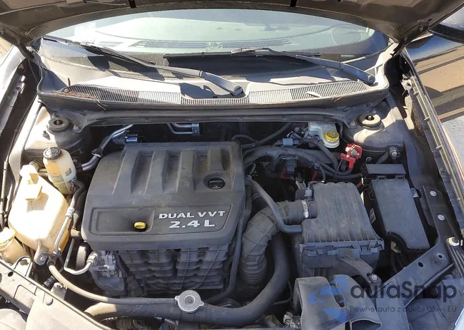 1C3CCBBB2DN569878: 75179385