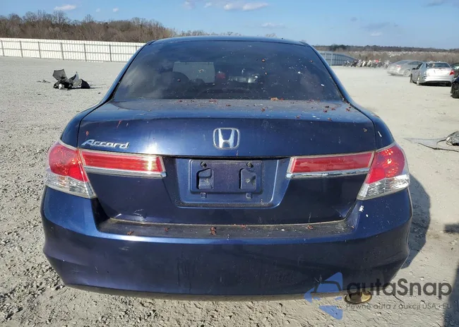 1HGCP2F44BA055547: 99878605