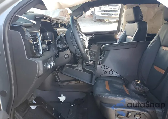 3GTUUEE86TG172857: 99139265