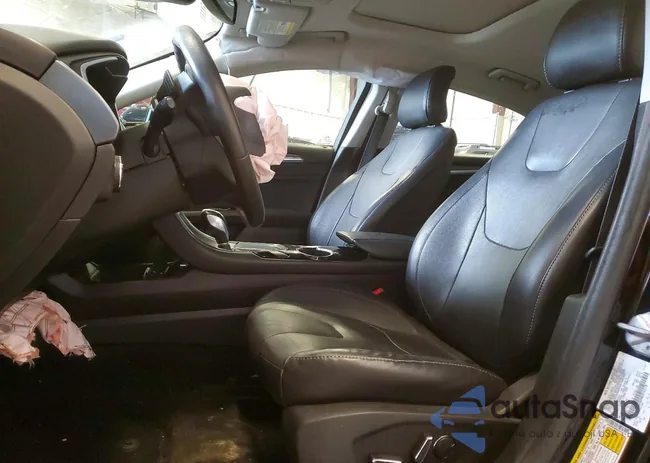 3FA6P0D98GR103178: 99550465