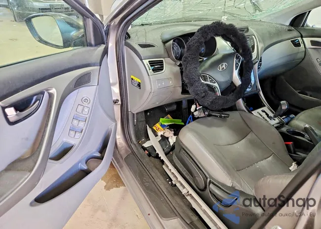 5NPDH4AE5CH117804: 99052925