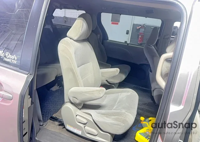 5TDKK3DCXFS535898: 74428665