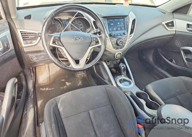 KMHTC6AD4HU312556: 74696095