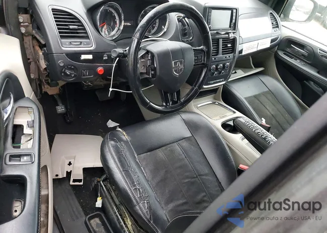 2C4RDGCG3KR646932: 98496305