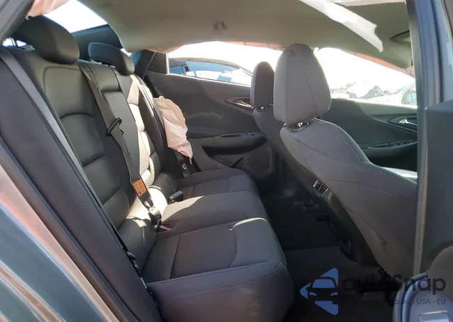 1G1ZD5ST6PF171108: 72218085