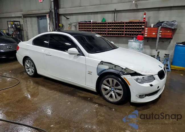 WBAKF5C55CE656680: 75218385