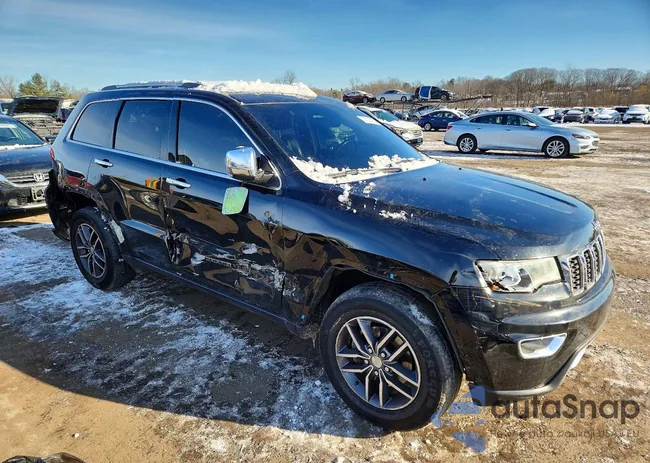 1C4RJFBG2JC343779: 73721115