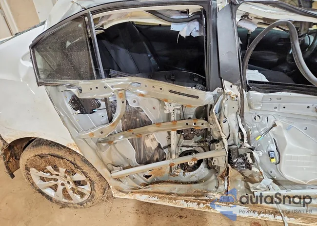 5YFB4MDE9RP194301: 72739075