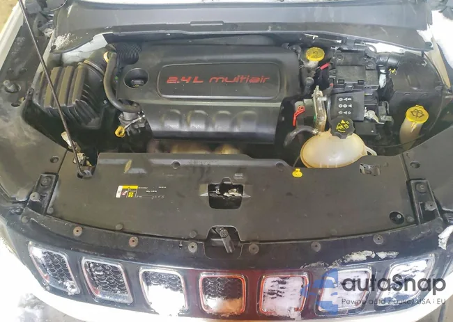 3C4NJDBBXJT485616: 74881555