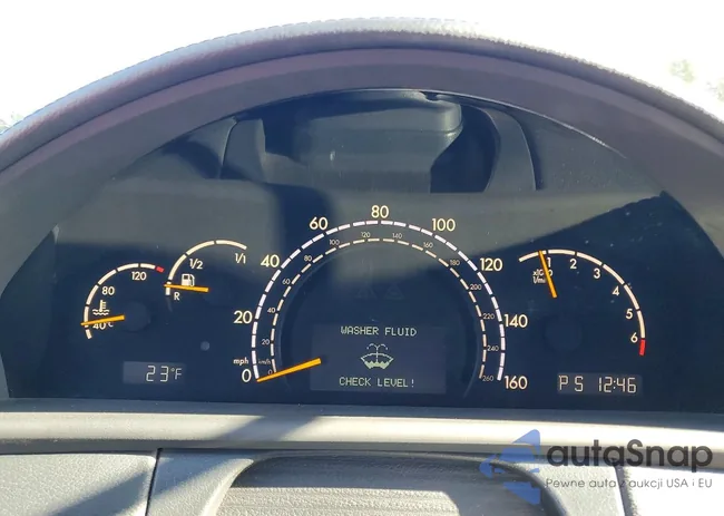 WDBPJ75J82A022734: 73370855