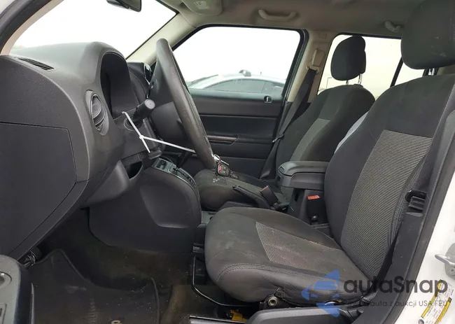 1C4NJPBA2GD754053: 75074985