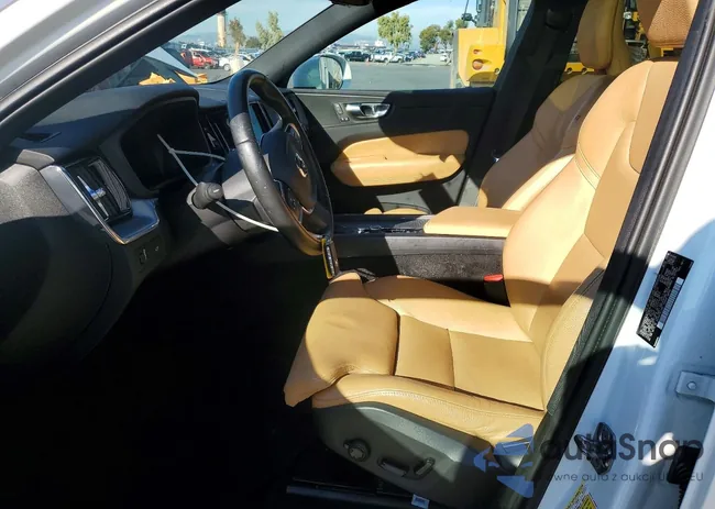 LYV102RK5KB228439: 74588295