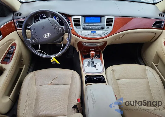 KMHGC4DD0DU254635: 74577355