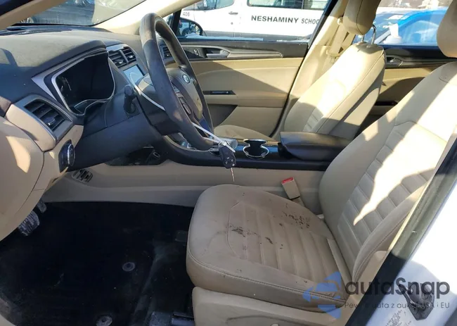 3FA6P0LU7ER167117: 74948015