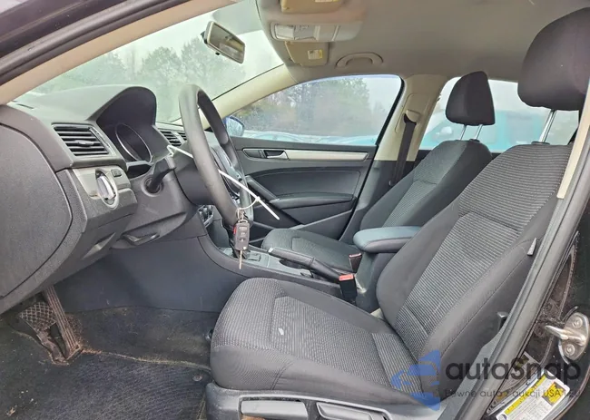 1VWAT7A3XGC003541: 74750445