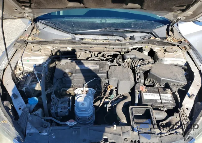 1HGCR2F3XDA029846: 72461775